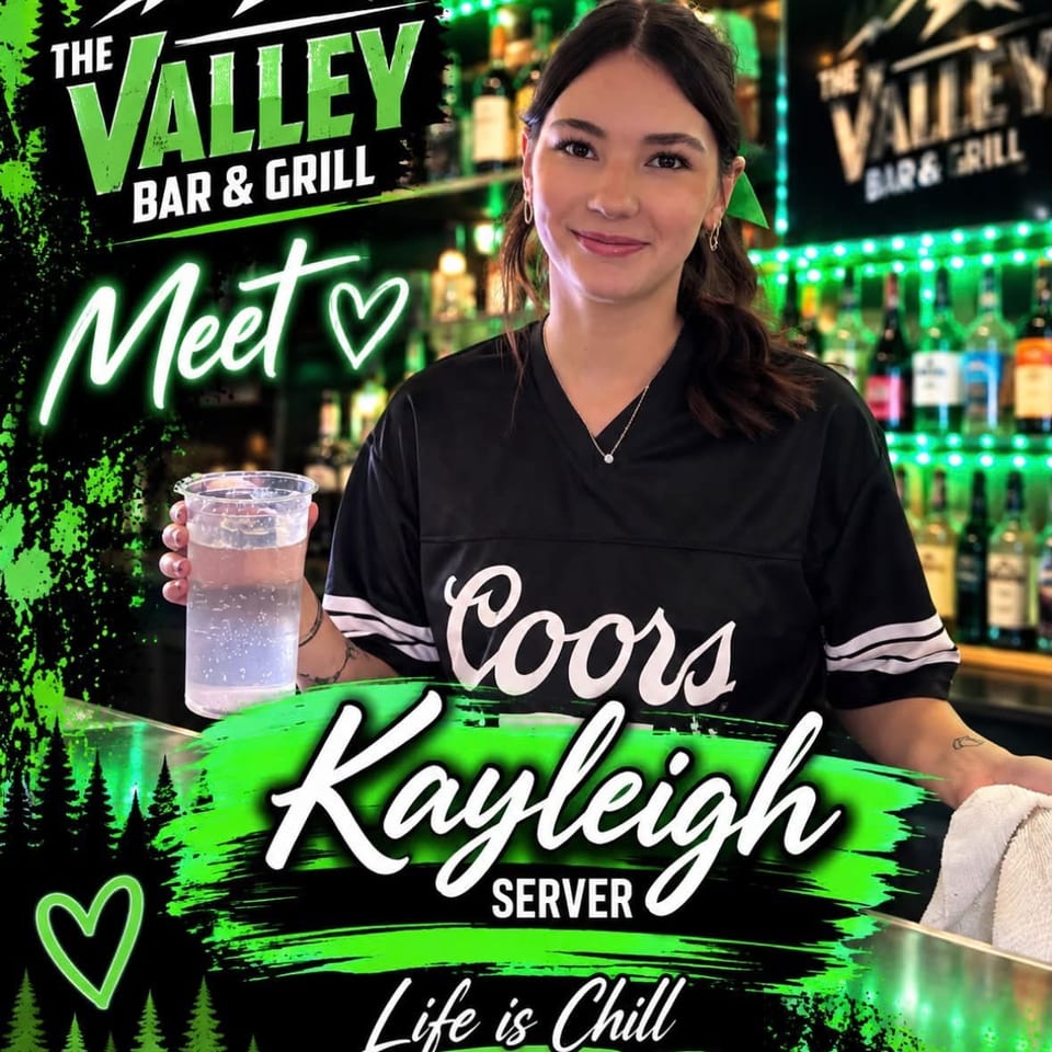 Kayleigh, Server