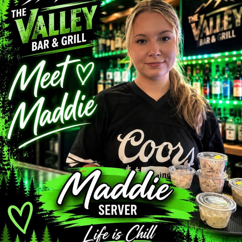 Maddie, Server